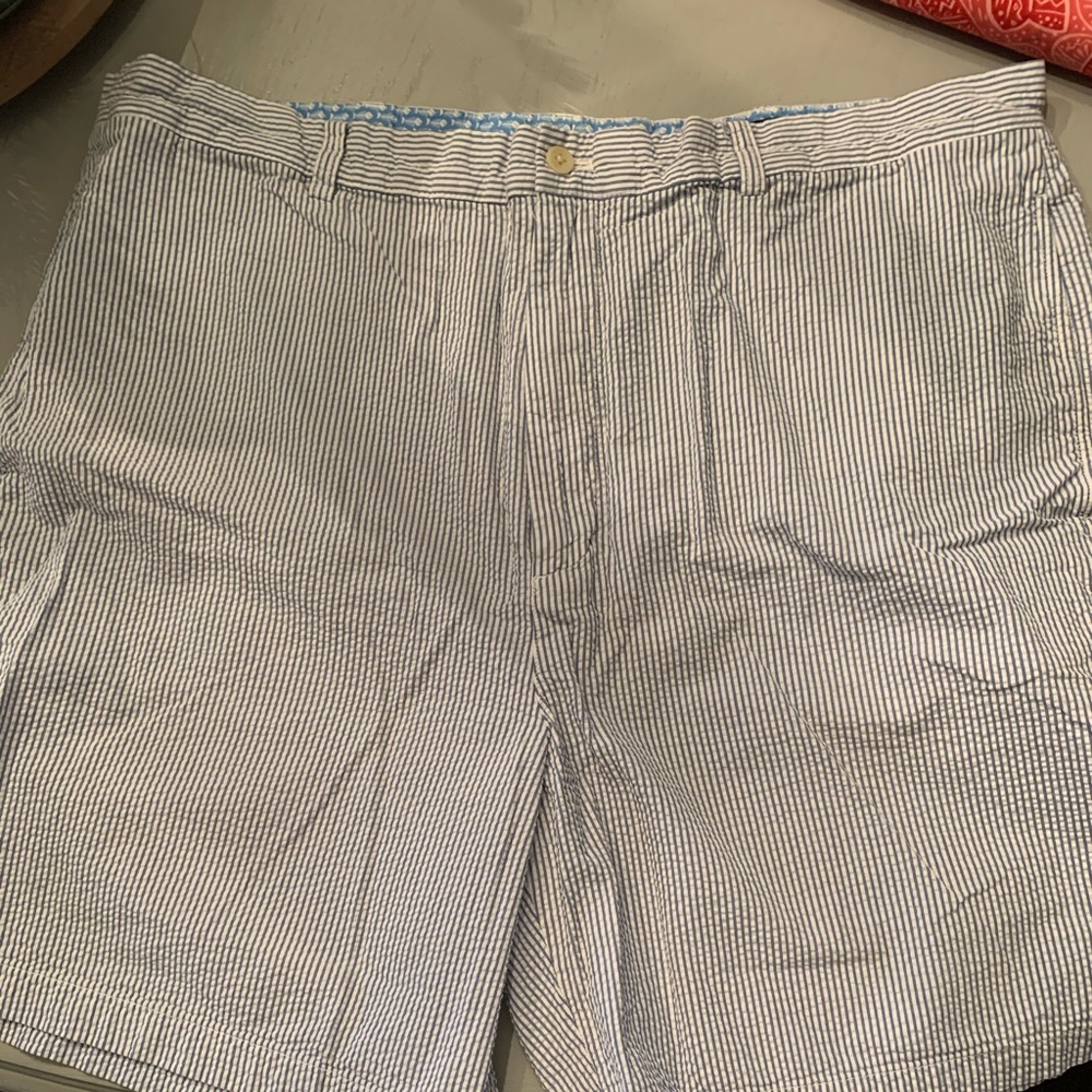 vineyard vines